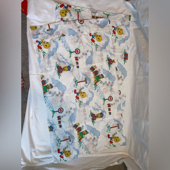 2 vintage tweety bird pillow cases - Picture 5 of 5